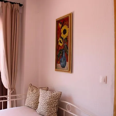 Lucid Dream Apt. Bozinis 2